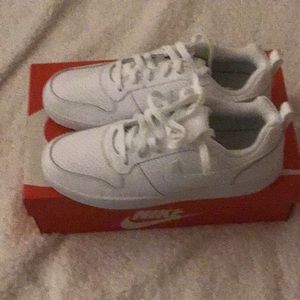 Brand New Nike Ebernon low